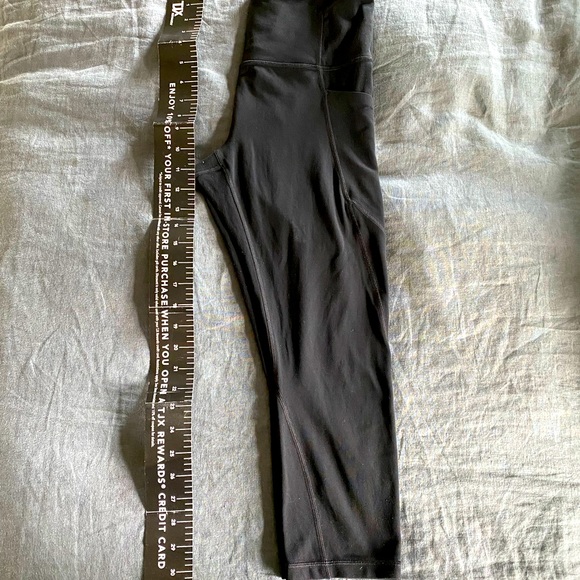 [Athleta] Powervita leggings w/Pockets - Picture 1 of 8